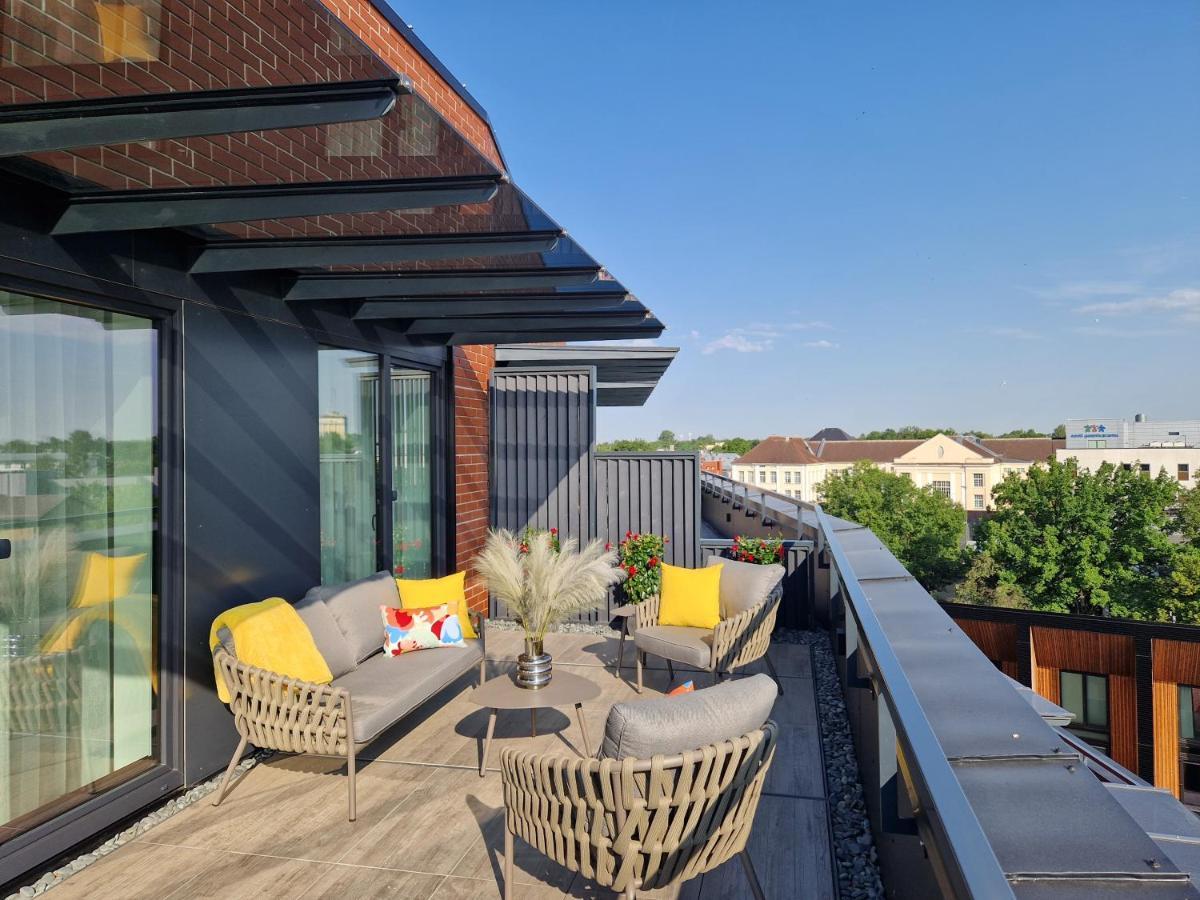 Artisa Riia Str 20A Luxury 2Br Penthouse Apartment Тарту Екстериор снимка